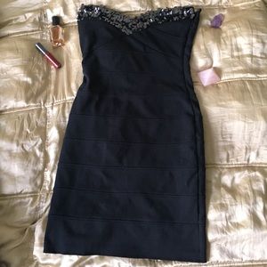 sparkly bodycon sweetheart mini dress